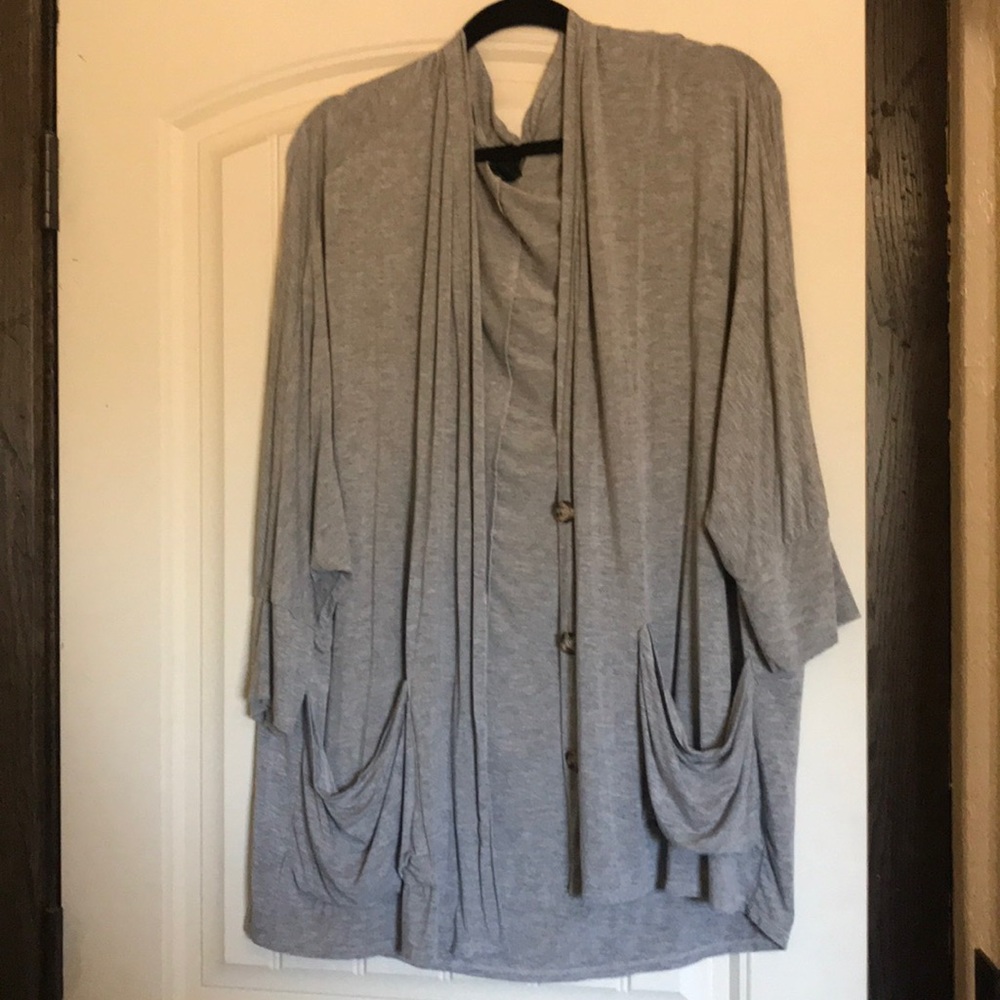 Agnes & Dora Urban Cardi